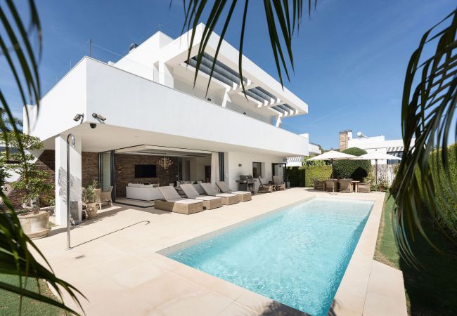 Villa in San Pedro de Alcántara - RV53561 Villa San Pedro Glory