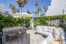 Doppelhaushälfte in San Pedro de Alcántara - RA43772 Guadalvillas