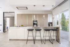 Villa in Neu-Andalusien - RV53882 Villa Seraluna