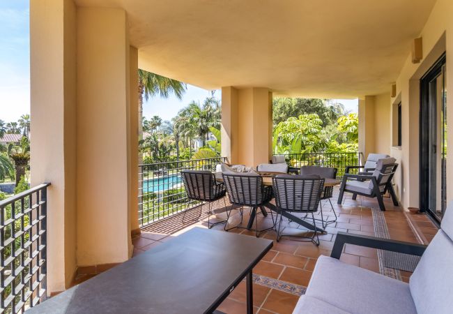 Apartamento en Puerto Banus - RA33727 Las Mimosas