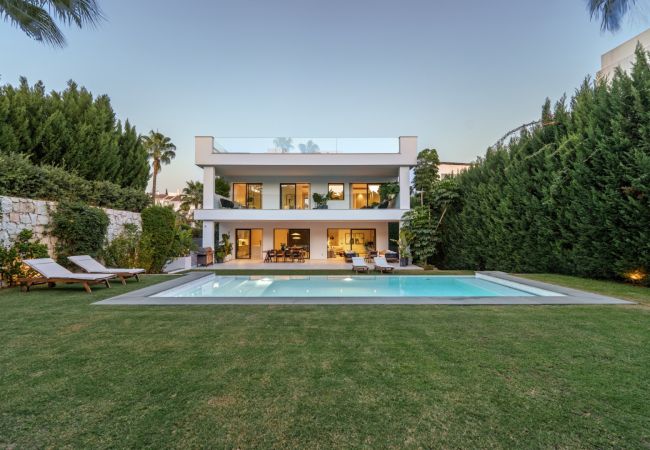 Villa en Nueva andalucia - RV53717 Villa Gardenias