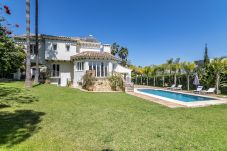 Villa à Nueva andalucia - RV43589 Villa Charles