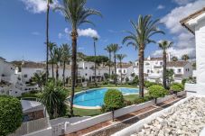 Maison mitoyenne à Nueva andalucia - RA33761 Los Naranjos Country Club