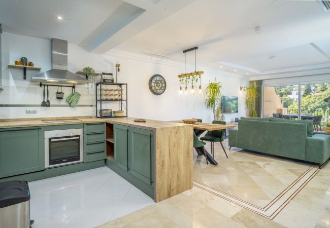 Appartement à Nueva andalucia - RA23867 Aloha Hill Club