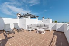 Apartment in San Pedro de Alcántara - RA23628 La Goleta