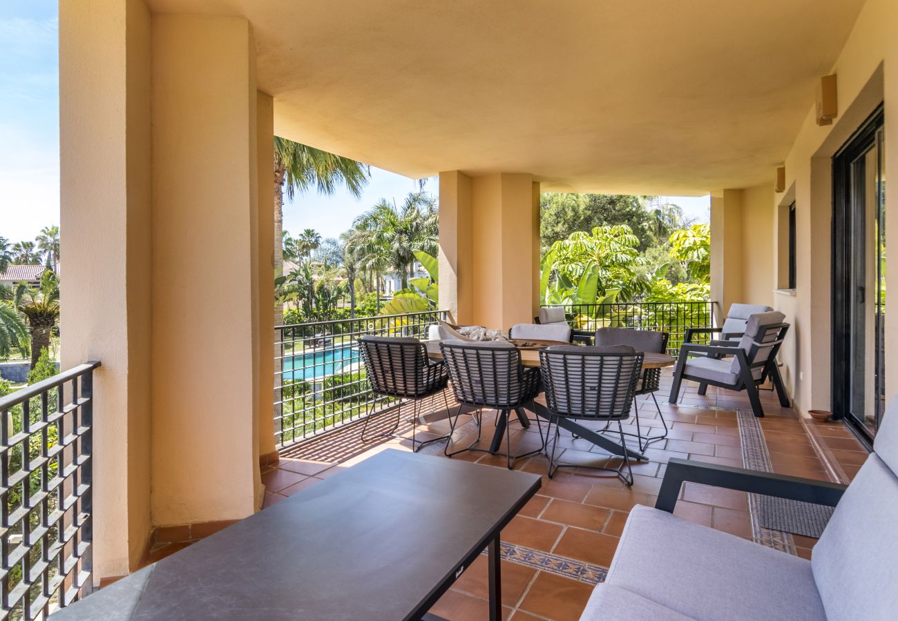 Apartment in Puerto Banus - RA33727 Las Mimosas