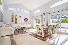 Lägenhet i San Pedro de Alcántara - RA23854 La Goleta